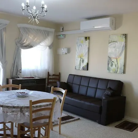 Sea Front Apartment Marsaskala Exterior photo